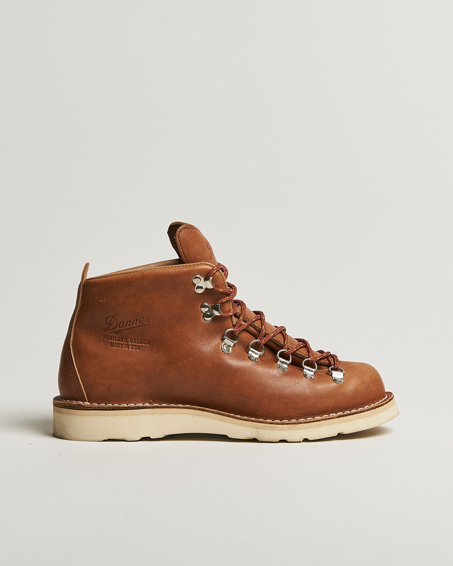 Uomini | Danner Mountain Light GORE-TEX Boot Kenton | Pre-owned | Danner Mountain Light GORE-TEX Boot Kenton