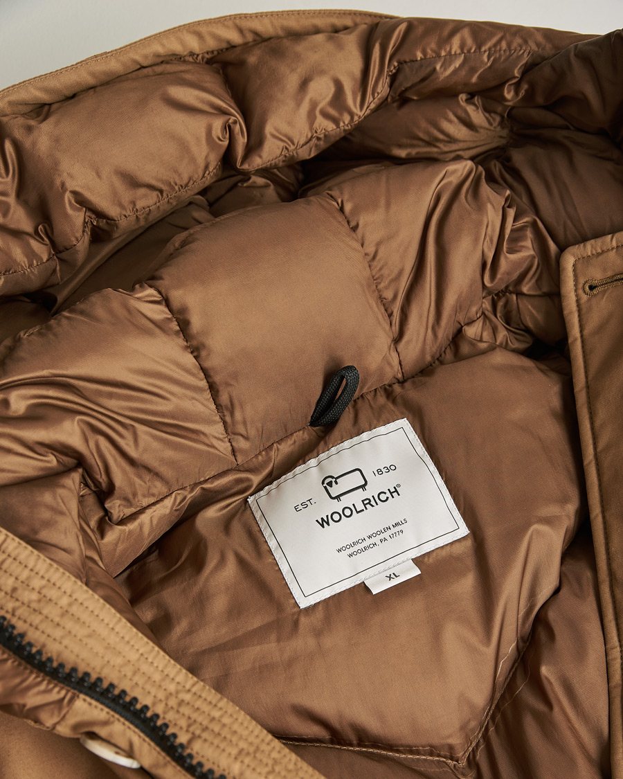 Uomini | Giacche | Pre-owned | Woolrich Arctic Parka No Fur Tan XL