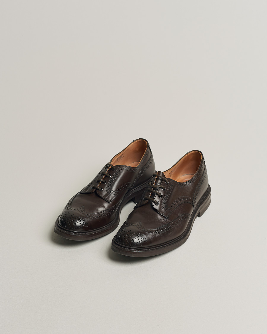 Uomini | Tricker's Bourton Country Brogues Espresso Calf | Pre-owned | Tricker's Bourton Country Brogues Espresso Calf