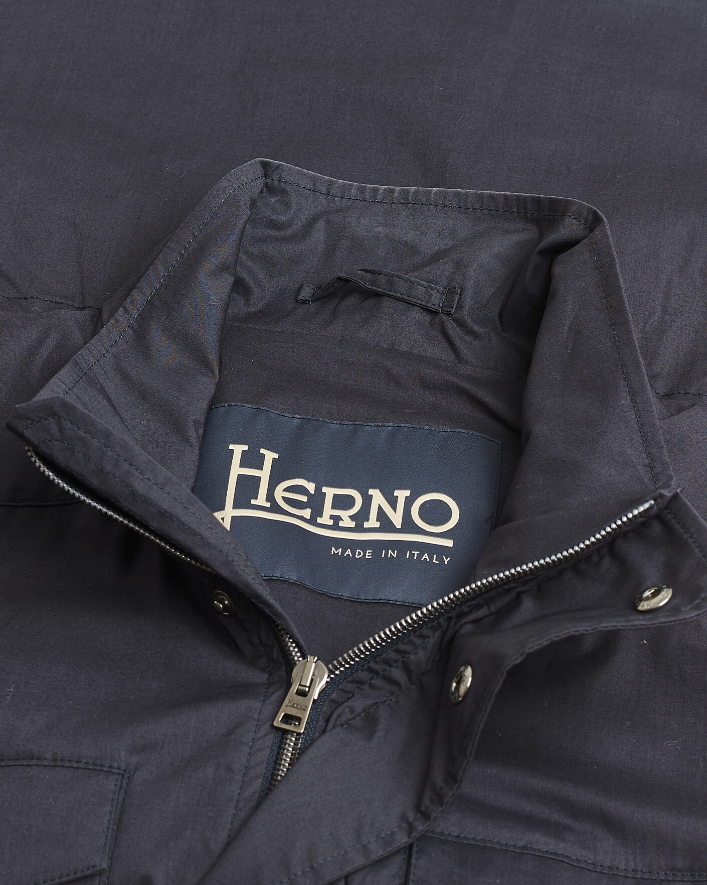 Uomini | Giacche Pre-owned | Pre-owned | Herno Lightwieght Cotton Field Jacket Navy 50