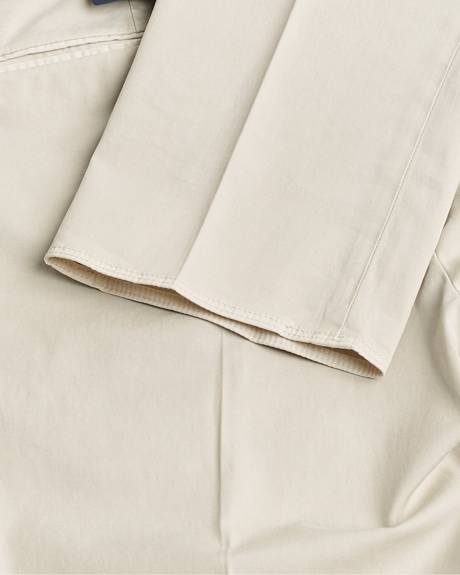 Uomini | Pantaloni Pre-owned | Pre-owned | Incotex Slim Fit Comfort Chinos Off White 48