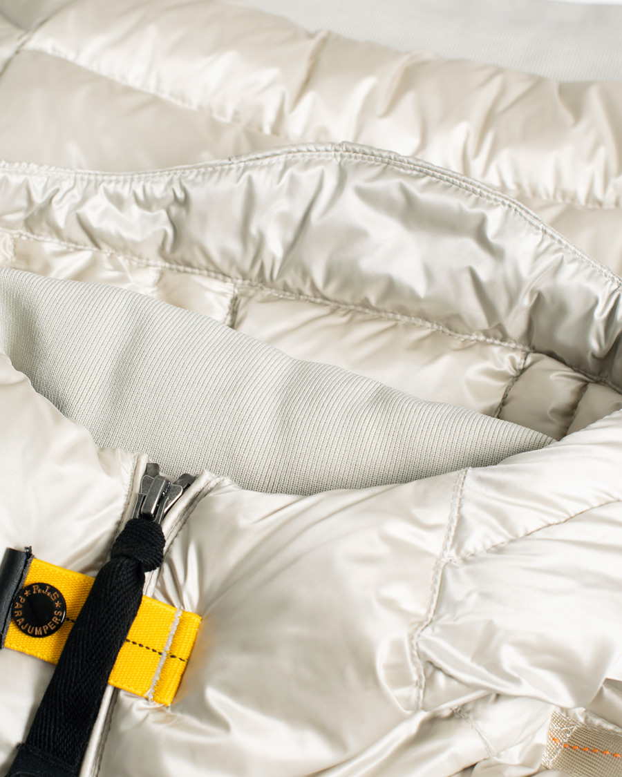 Uomini | Giacche | Pre-owned | Parajumpers Pharrell Sheen High Gloss Jacket Pelican