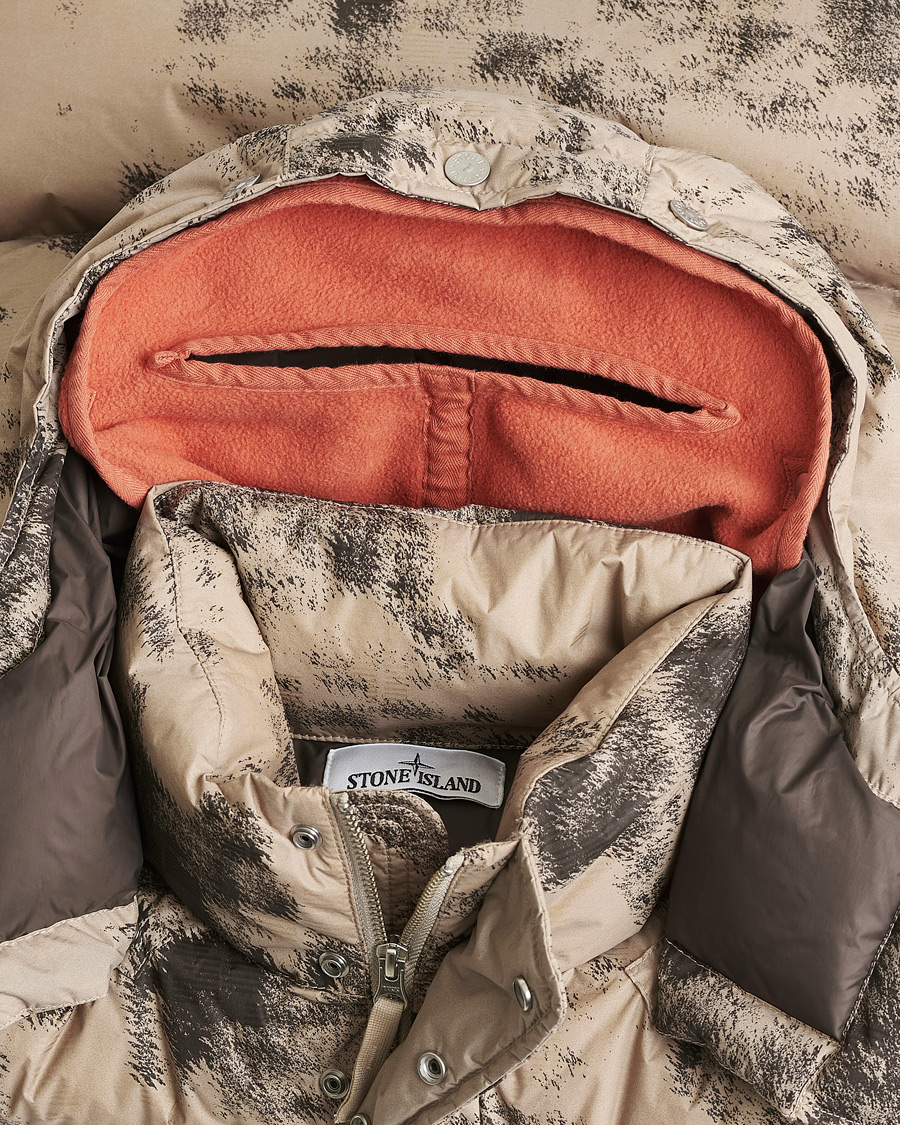 Uomini | Giacche Pre-owned | Pre-owned | Stone Island Thermo Sensitive Camo Down Jacket Dove Grey L