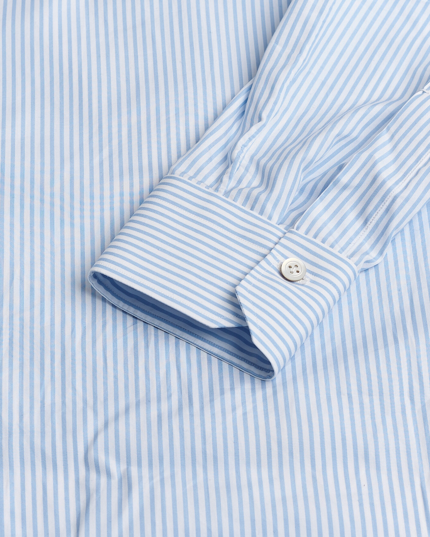 Uomini | Kiton Cotton Dress Shirt Light Blue Stripe 40 - M | Pre-owned | Kiton Cotton Dress Shirt Light Blue Stripe 40 - M
