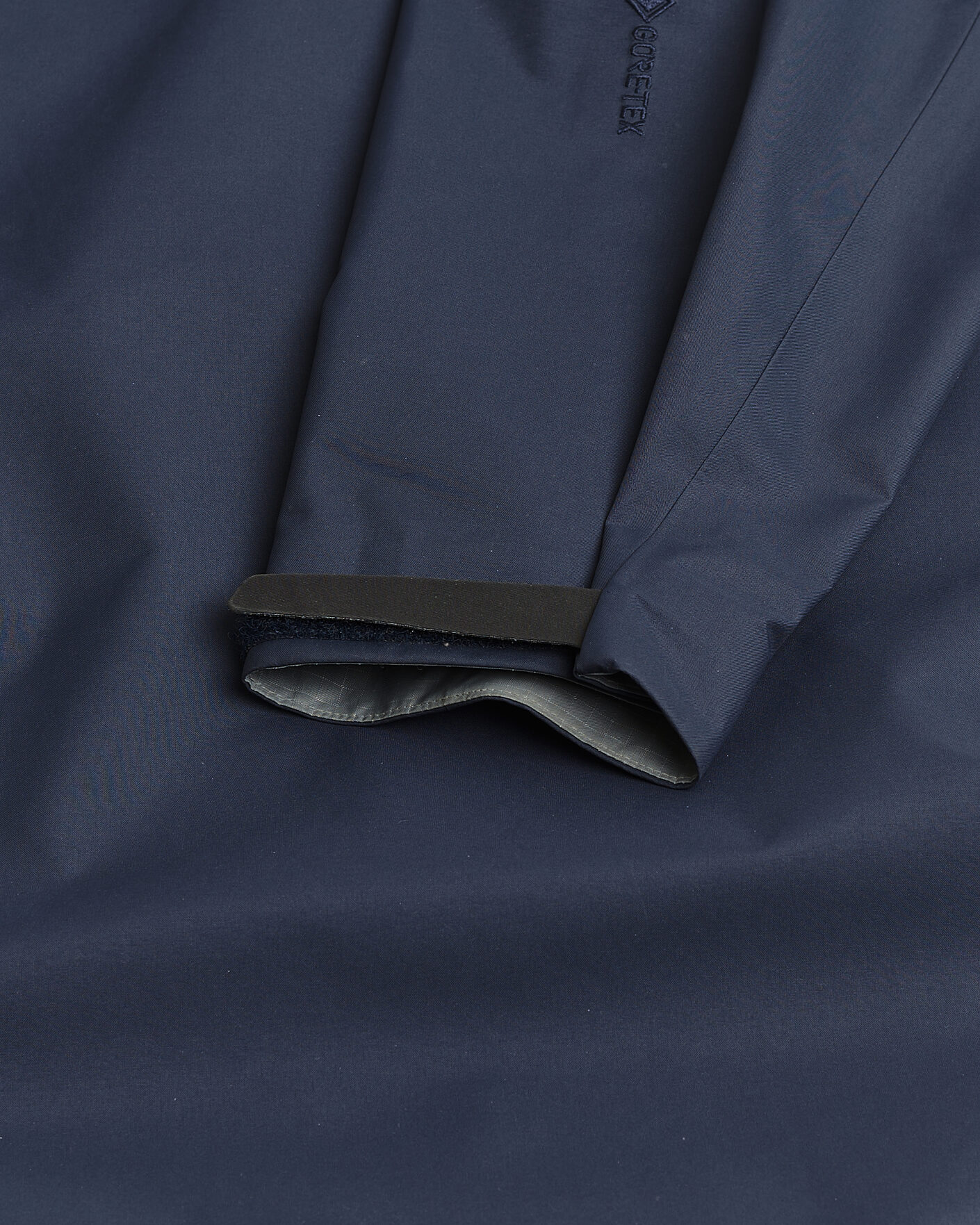 Uomini | Giacche Pre-owned | Pre-owned | Arc'teryx Beta Gore-Tex Jacket Black Sapphire L