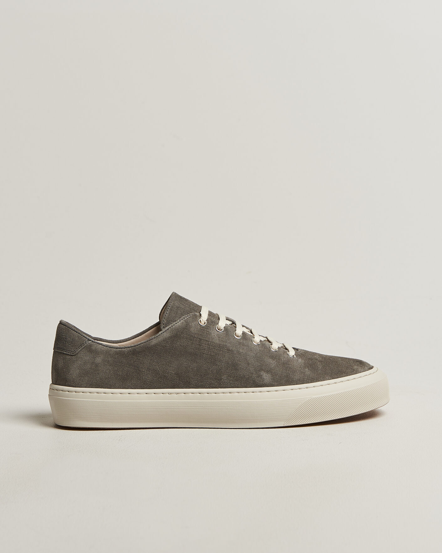 Uomini | Scarpe Pre-owned | Pre-owned | CQP Genoa Suede Deck Shoe Graphite 44