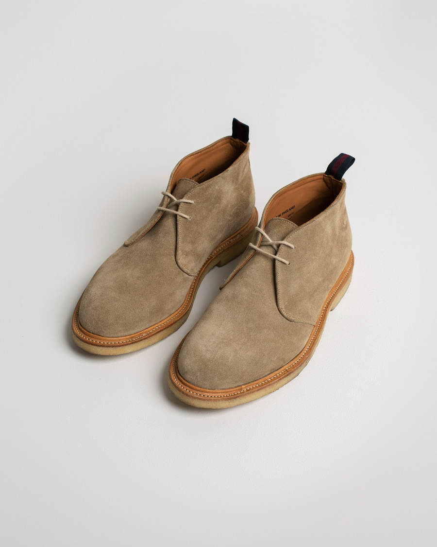 Uomini | Sanders Bertie Dirty Buck Suede Chukka Boot | Pre-owned | Sanders Bertie Dirty Buck Suede Chukka Boot