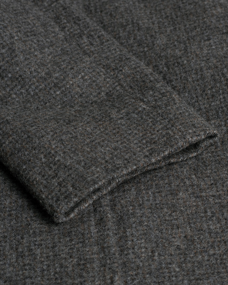 Uomini | Aquascutum Double Breasted Virgin Wool Coat Grey 46 | Pre-owned | Aquascutum Double Breasted Virgin Wool Coat Grey 46