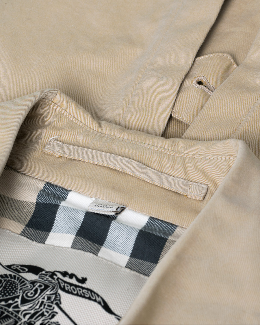 Uomini | Burberry Britton Trenchcoat Beige | Pre-owned | Burberry Britton Trenchcoat Beige