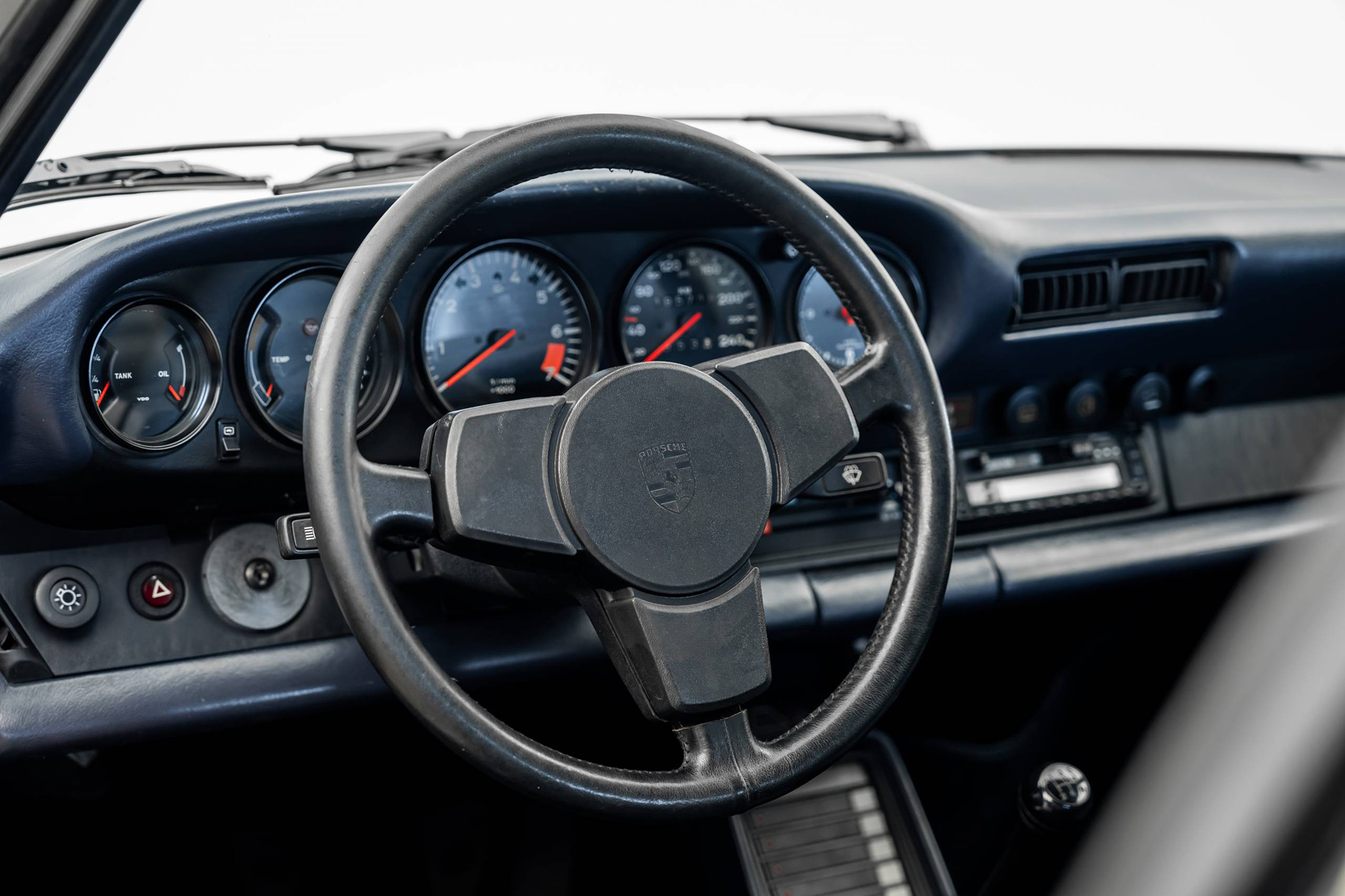 Uomini | | Pre-Owned & Vintage Cars | Porsche 911 SC ***SOLD***