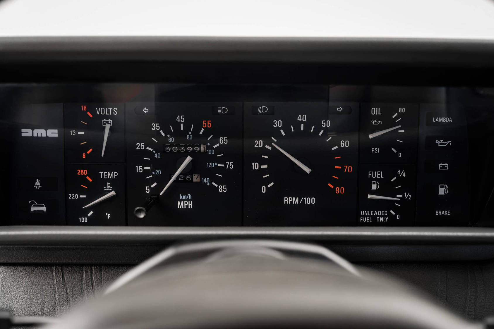 Uomini | | Pre-Owned & Vintage Cars | DeLorean DMC-12 ***SOLD***