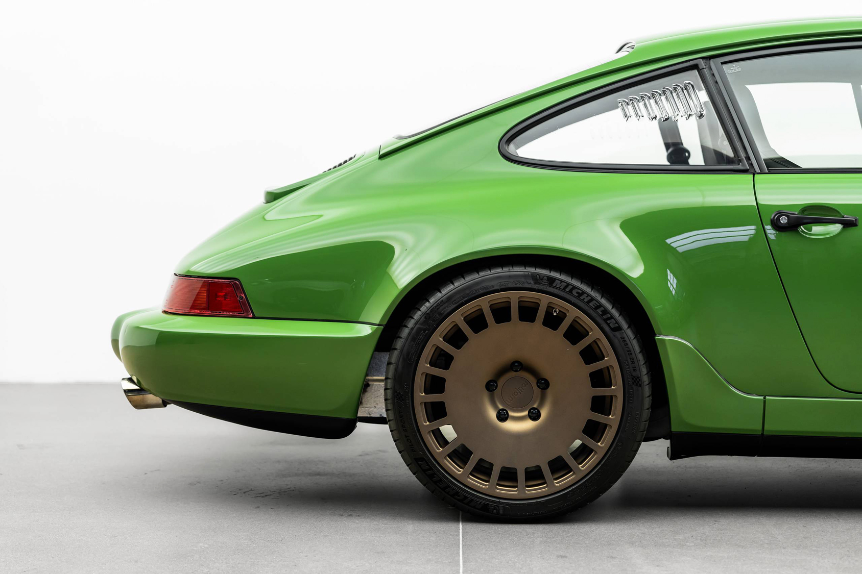 Uomini | | Pre-Owned & Vintage Cars | Porsche 911 Carrera 4 “Redrum” ***SOLD***
