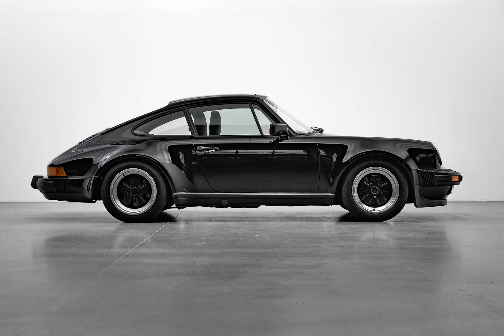 Uomini | | Pre-Owned & Vintage Cars | Revive One – WTL Electric