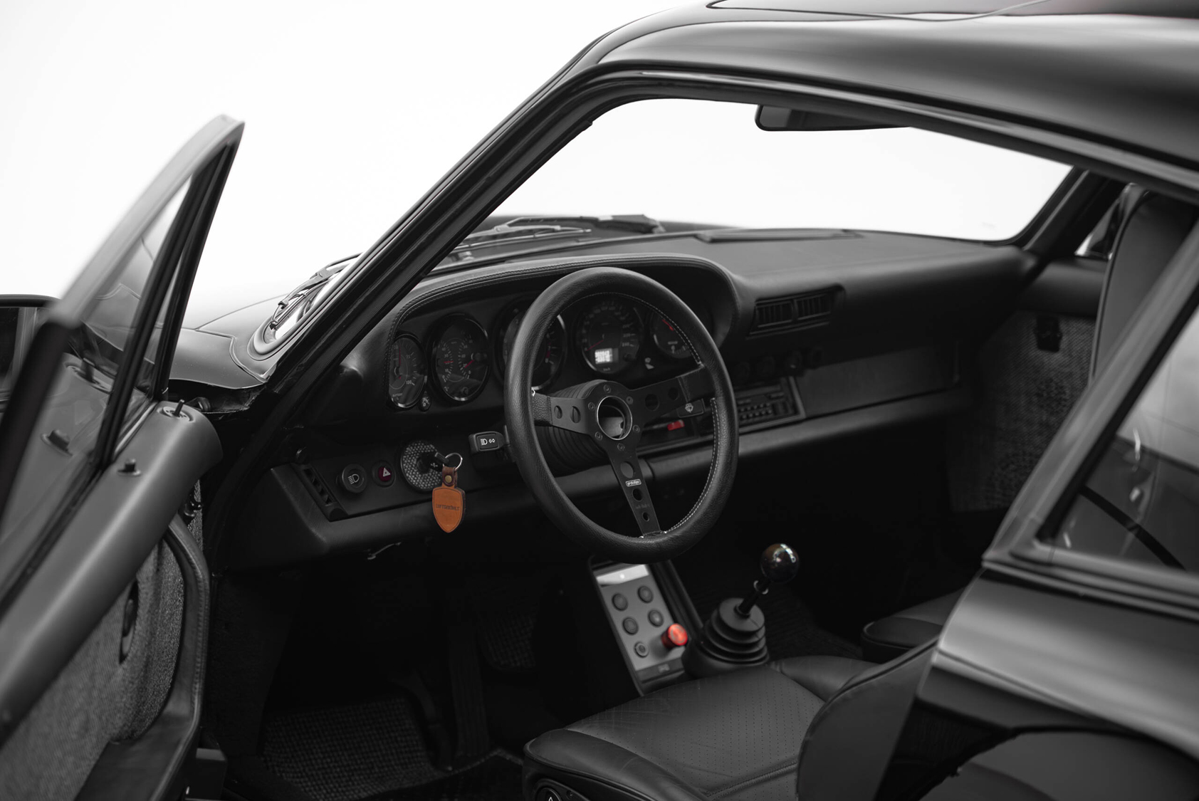 Uomini | | Pre-Owned & Vintage Cars | Revive One – WTL Electric