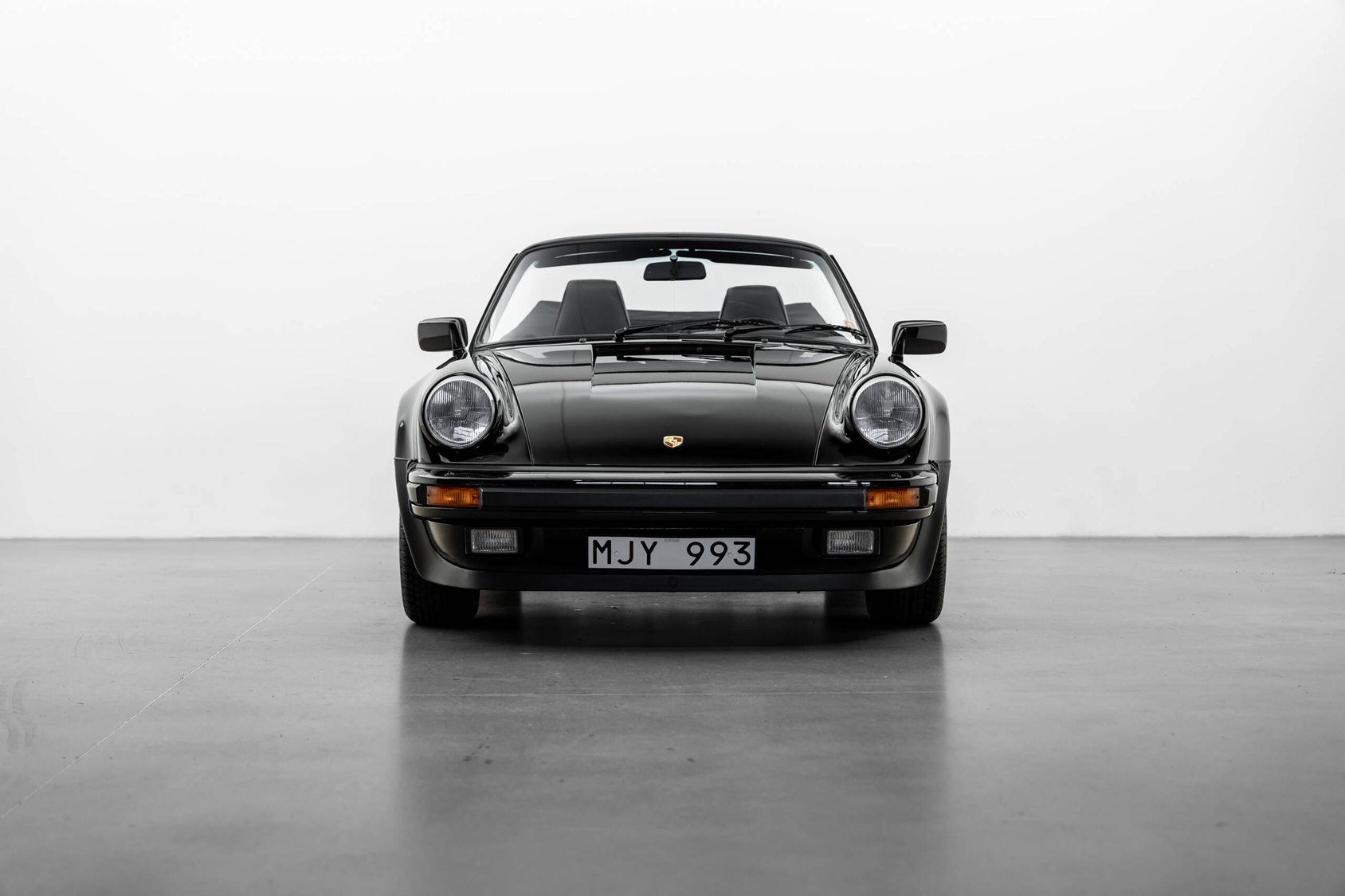Uomini | | Pre-Owned & Vintage Cars | Porsche 911 Carrera WTL Cab ***SOLD***