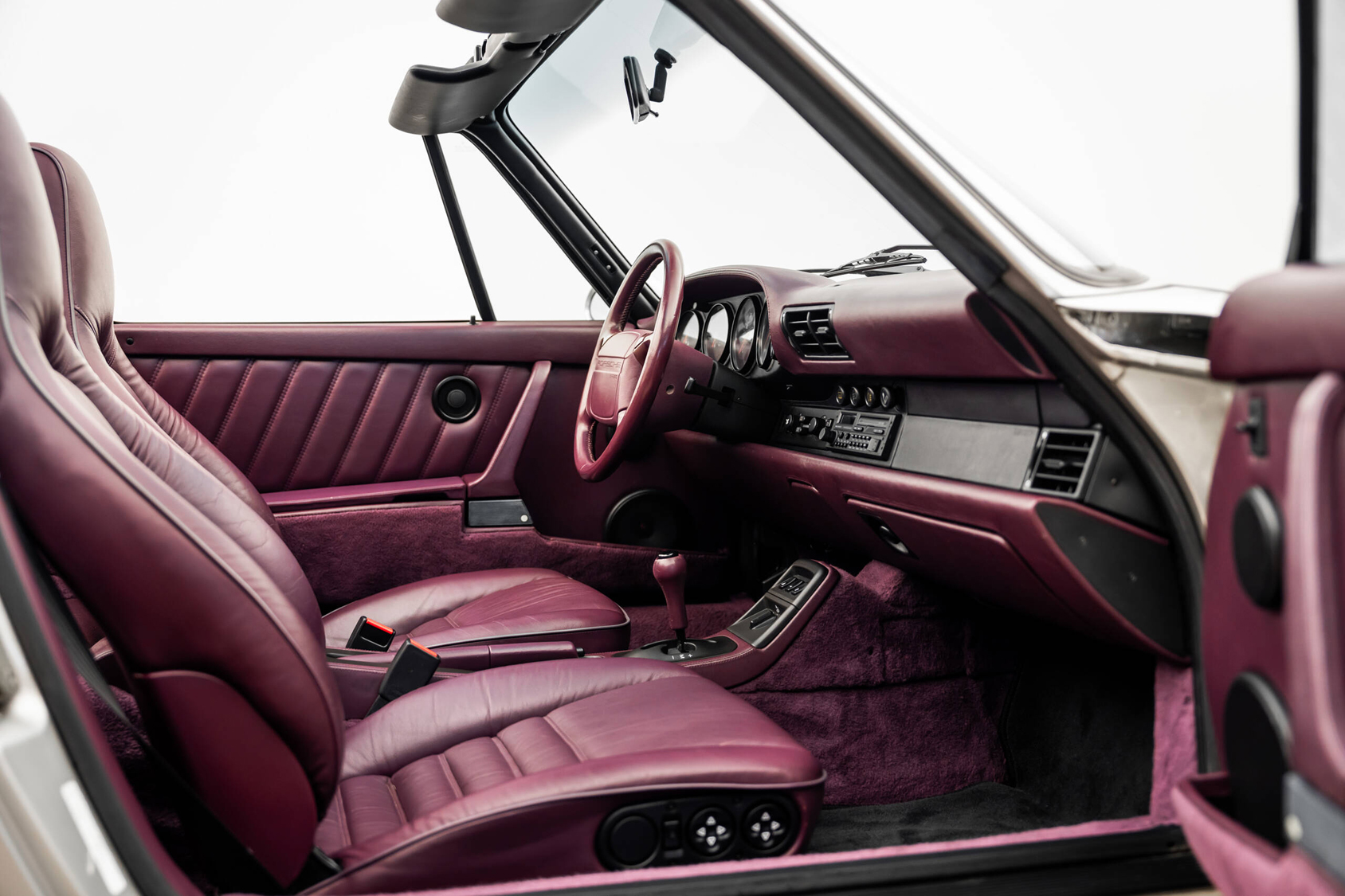 Uomini | | Pre-Owned & Vintage Cars | Porsche 911 Carrera WTL Cab