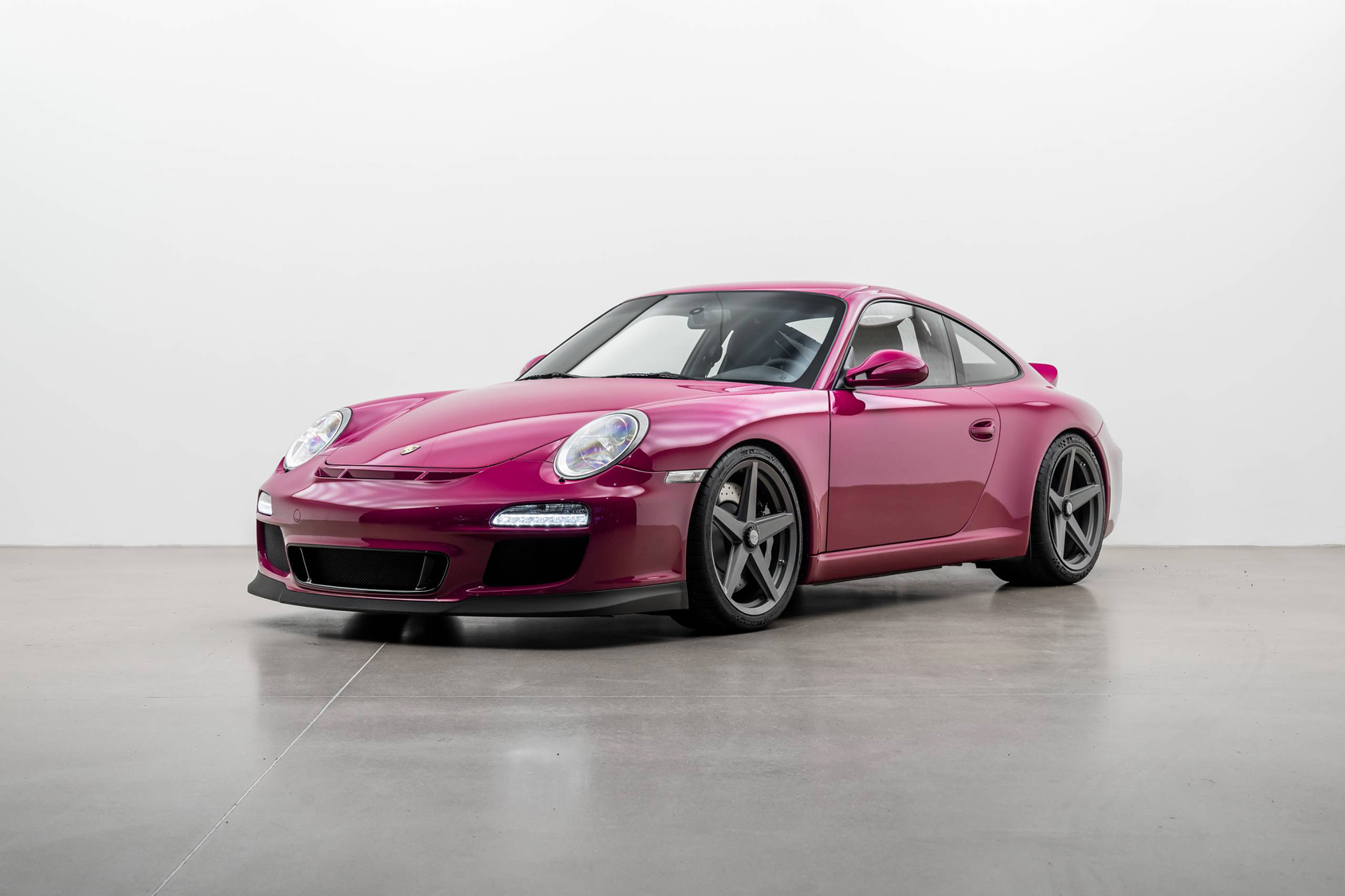 Uomini |  | Pre-Owned & Vintage Cars | Sport Classic - Modified Porsche 911 GT3​ ***SOLD***