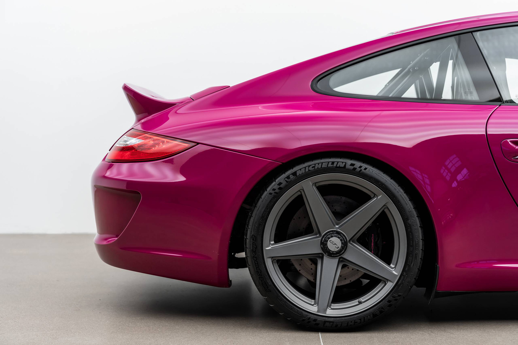 Uomini | | Pre-Owned & Vintage Cars | Sport Classic - Modified Porsche 911 GT3 ***SOLD***
